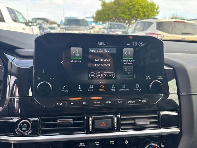 Used 2022 Nissan Pathfinder SL w/ SL Premium Package image 11