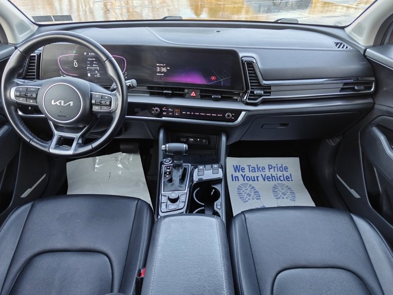 Used 2023 Kia Sportage EX image 15