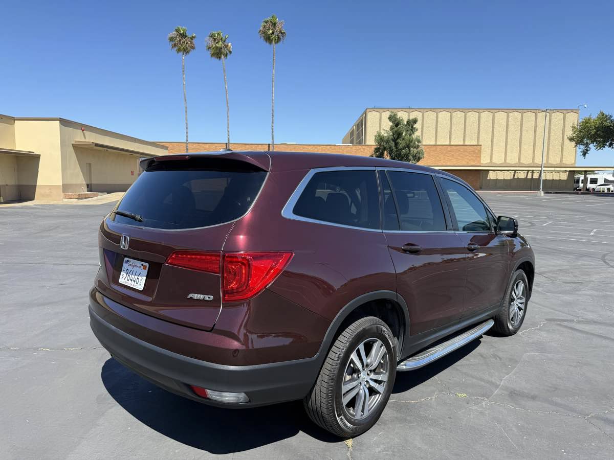 Used 2017 Honda Pilot EX-L image 7