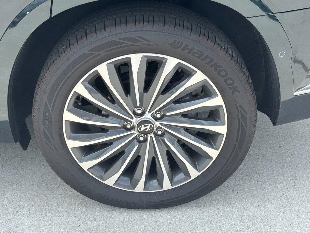 Used 2024 Hyundai Palisade Calligraphy image 7