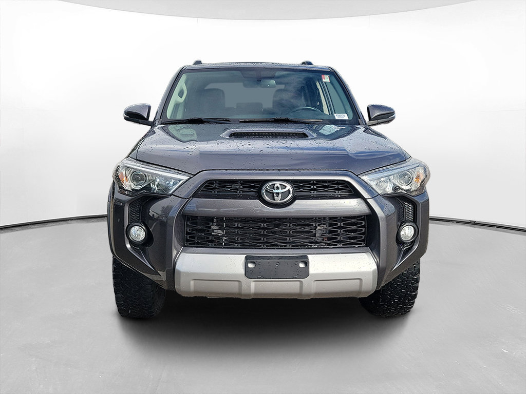 Used 2018 Toyota 4Runner TRD Off-Road Premium w/ TRD Performance Package AWD/4WD image 2