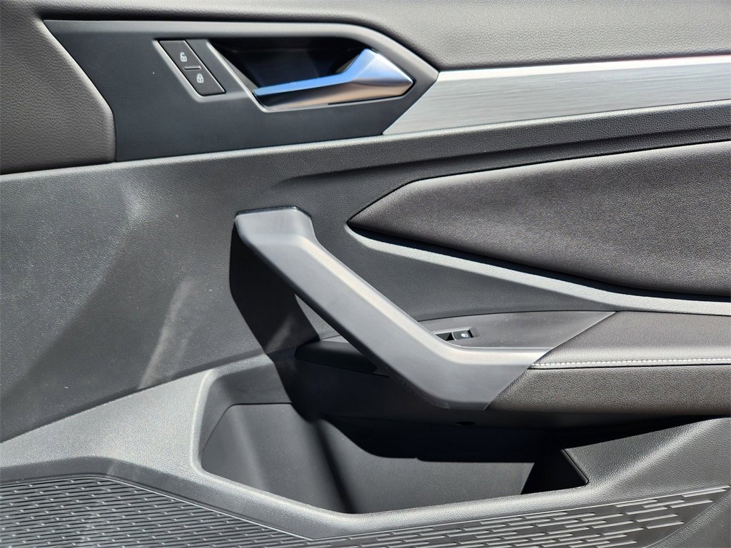 New 2025 Volkswagen Jetta S image 21