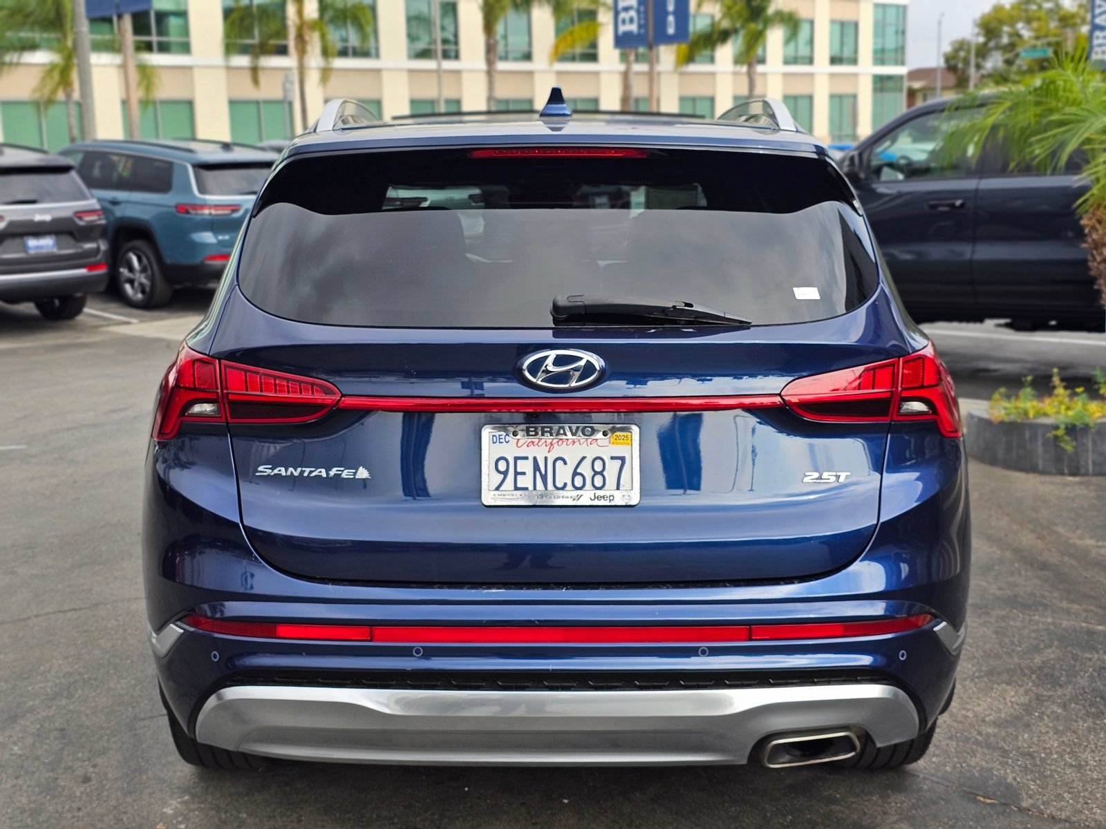 Used 2023 Hyundai Santa Fe Calligraphy FWD image 6