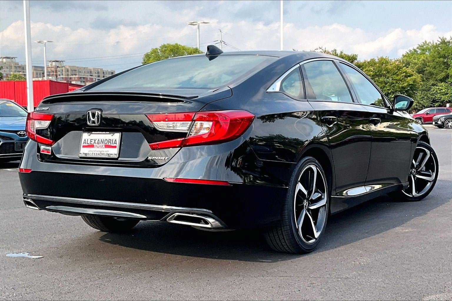 Used 2022 Honda Accord Sport image 12