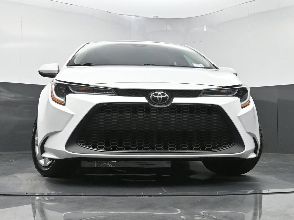 Used 2022 Toyota Corolla LE FWD image 23