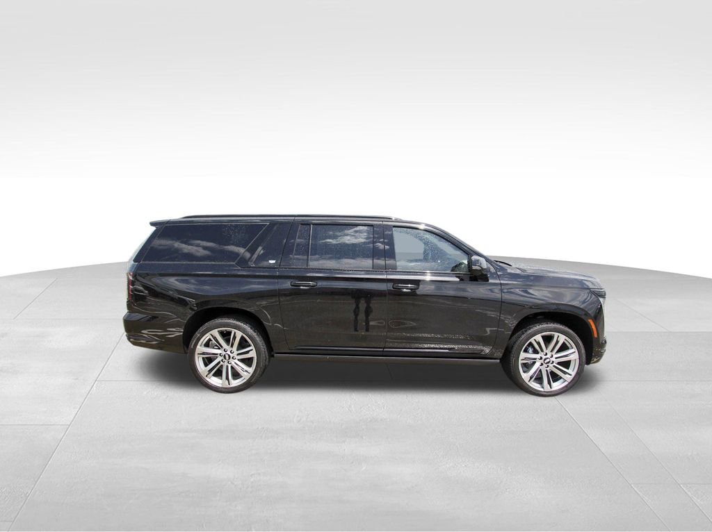 New 2026 Cadillac Escalade ESV Sport AWD/4WD image 5