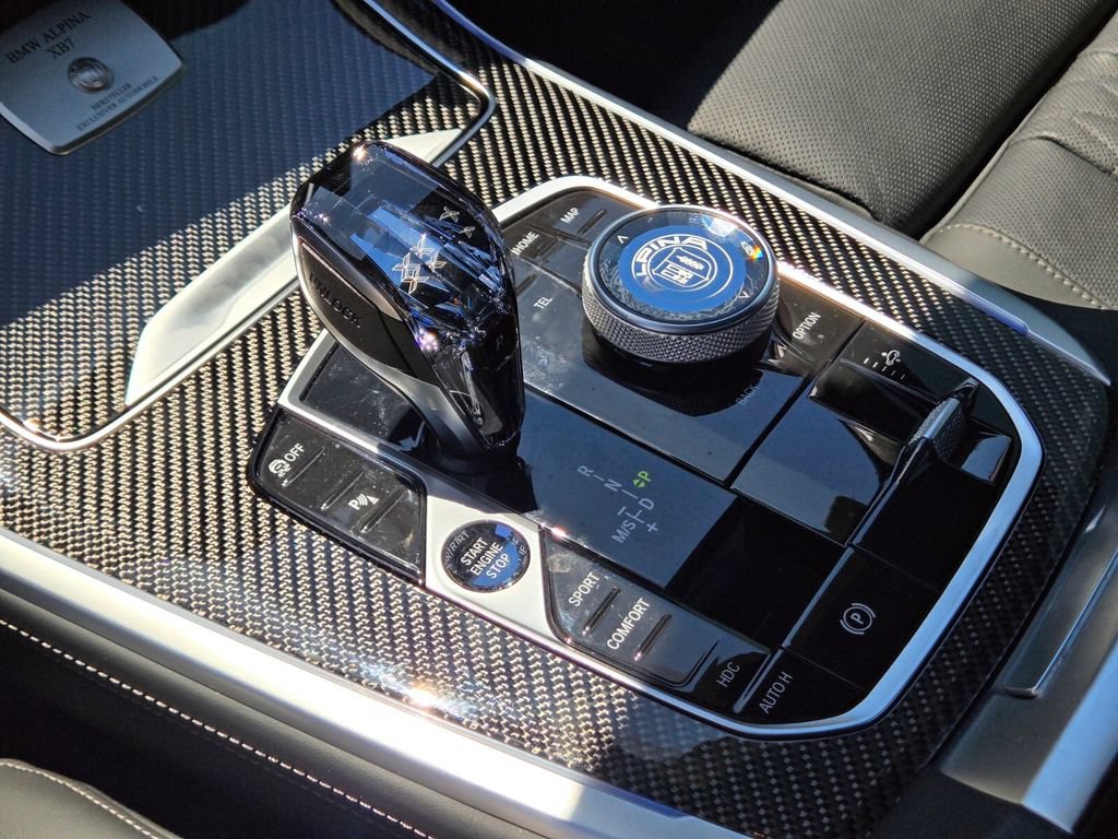 Used 2025 BMW ALPINA XB7 AWD/4WD image 25