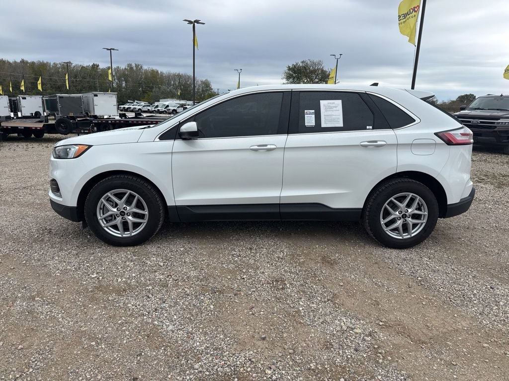 Used 2023 Ford Edge SEL image 7