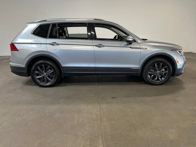 Used 2024 Volkswagen Tiguan SE FWD video 2