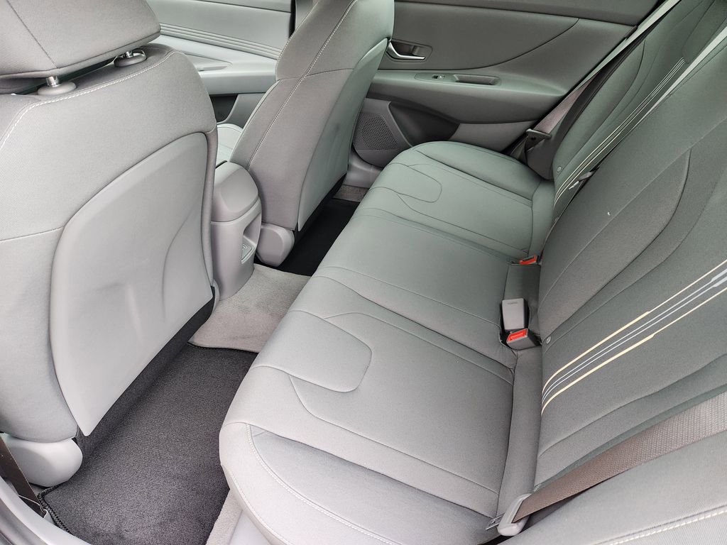 New 2026 Hyundai Elantra Sport FWD image 19