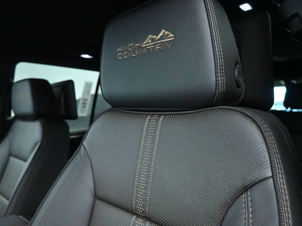 New 2026 Chevrolet Tahoe High Country image 21