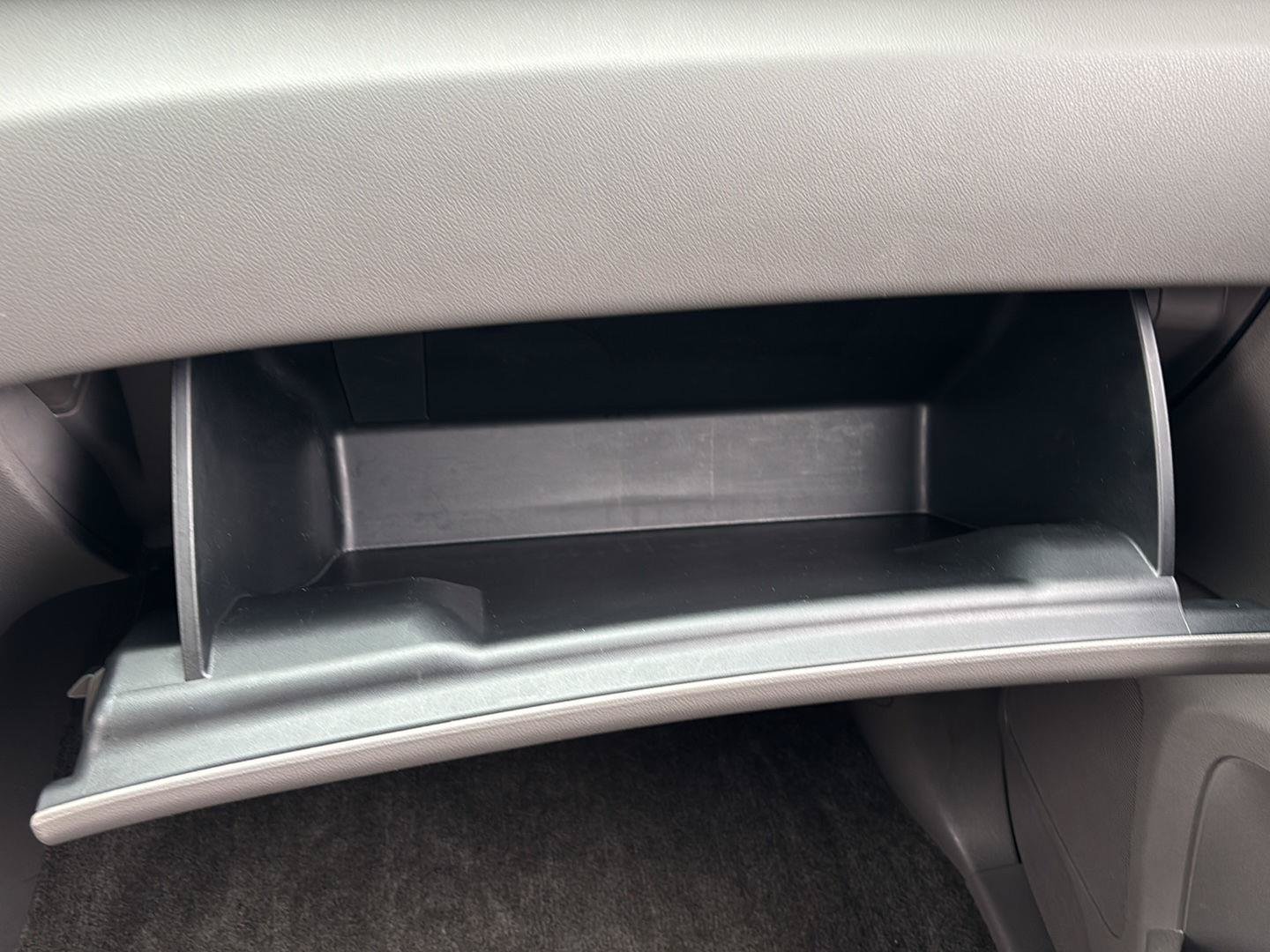 Used 2015 Honda Odyssey Touring Elite image 35