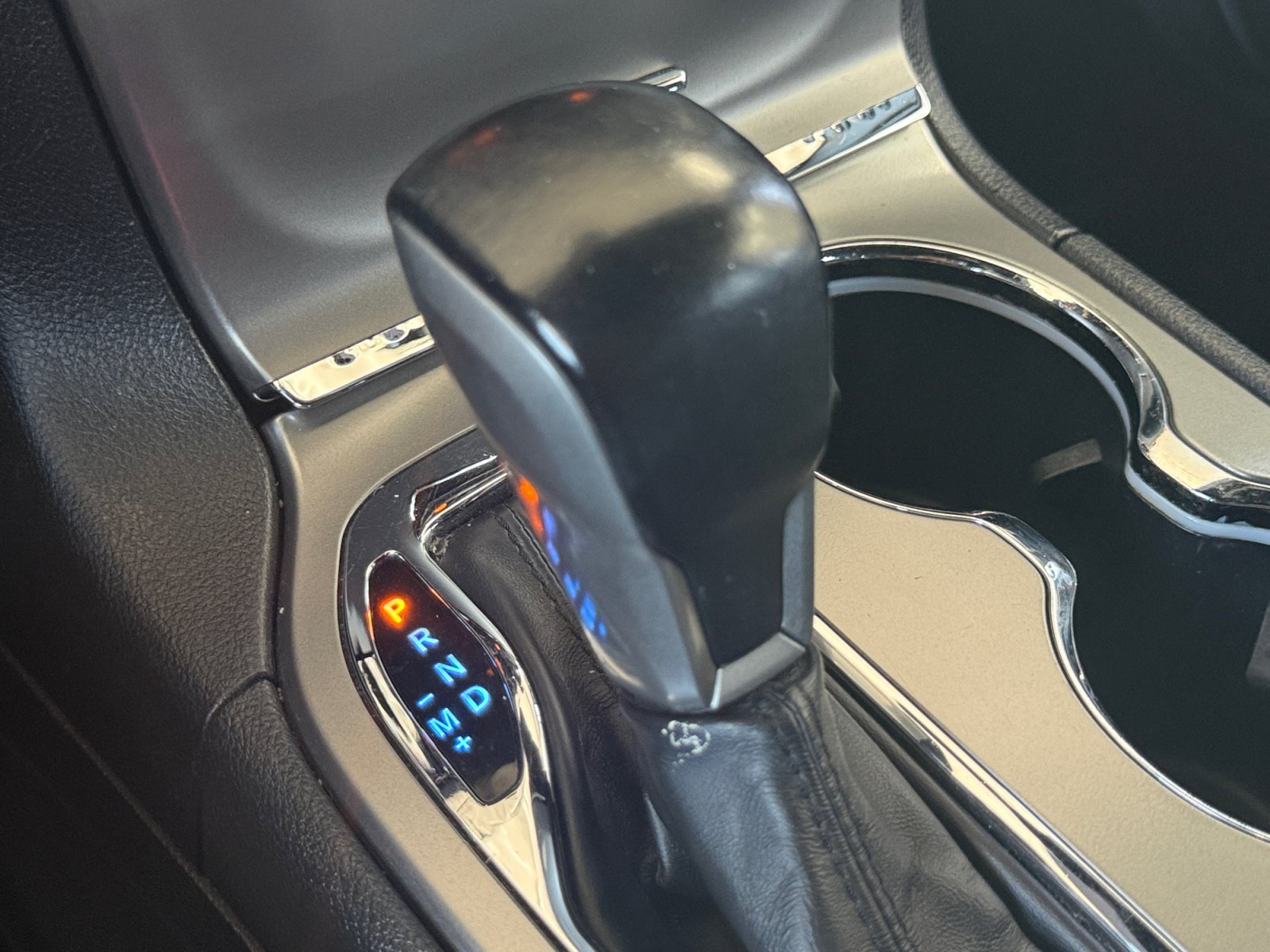 Used 2020 Jeep Grand Cherokee Altitude RWD image 13
