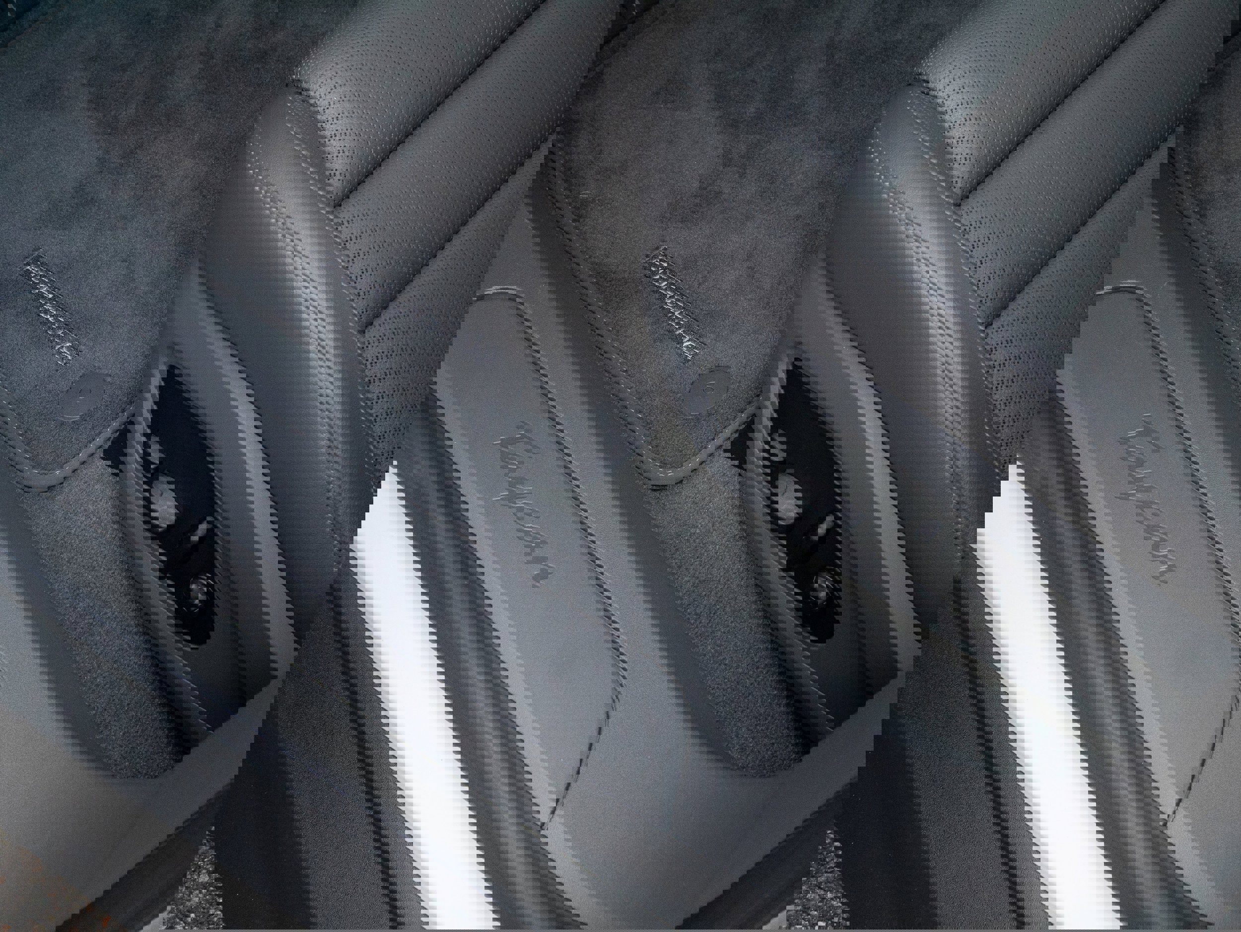 Used 2022 Porsche Taycan image 27