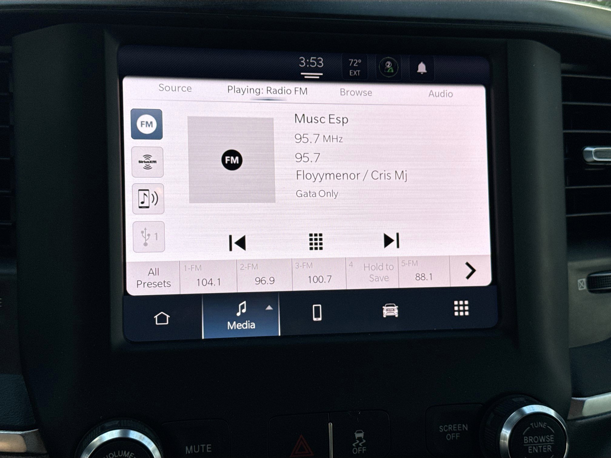 Used 2024 RAM 3500 Big Horn image 28