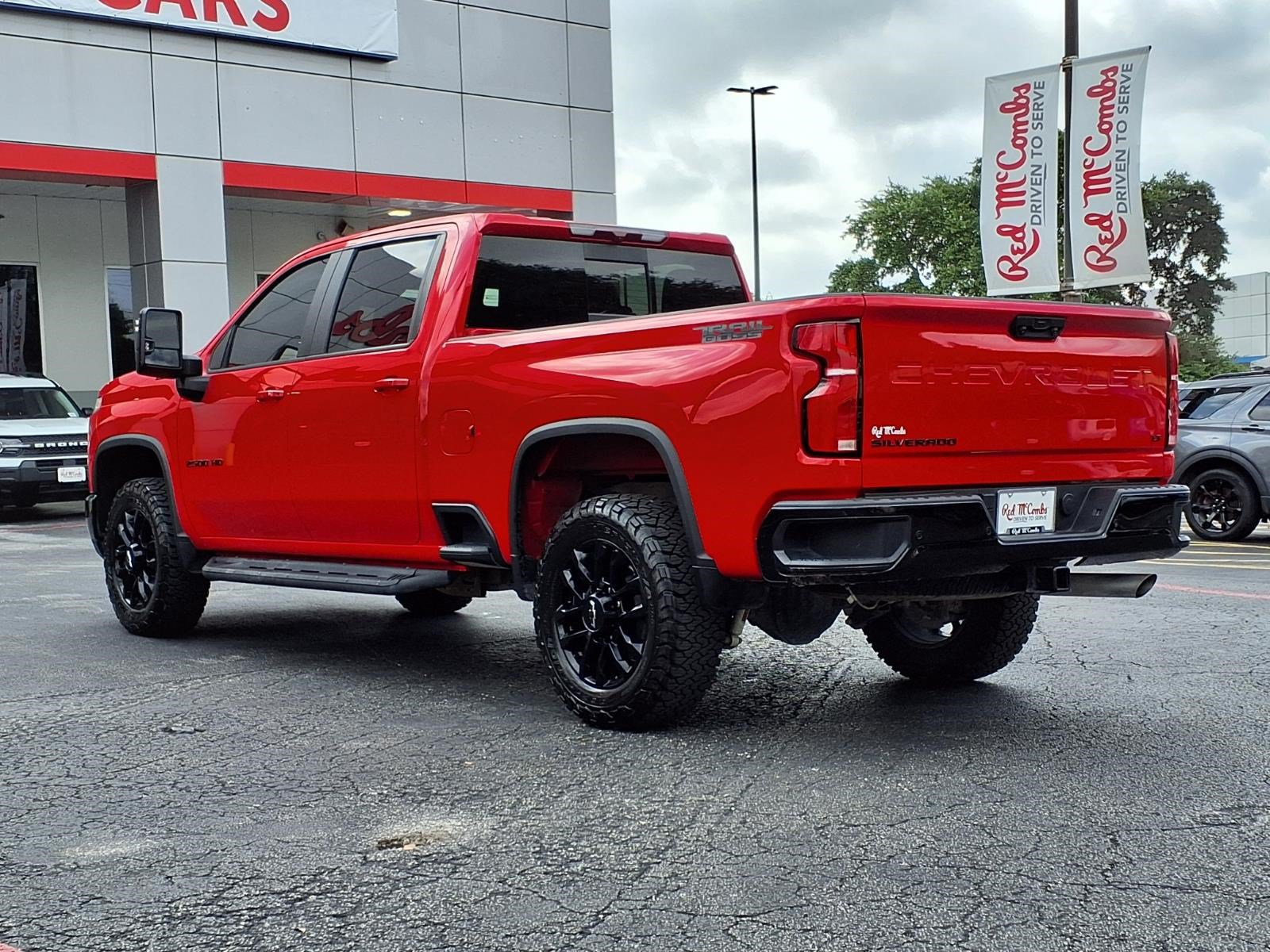 Used 2025 Chevrolet Silverado 2500 LT w/ Trail Boss Package AWD/4WD image 8