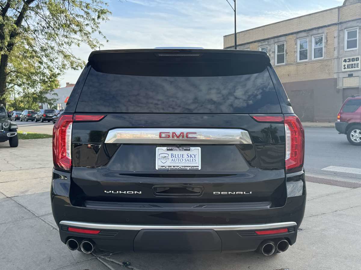Used 2022 GMC Yukon XL Denali w/ Max Trailering Package image 6