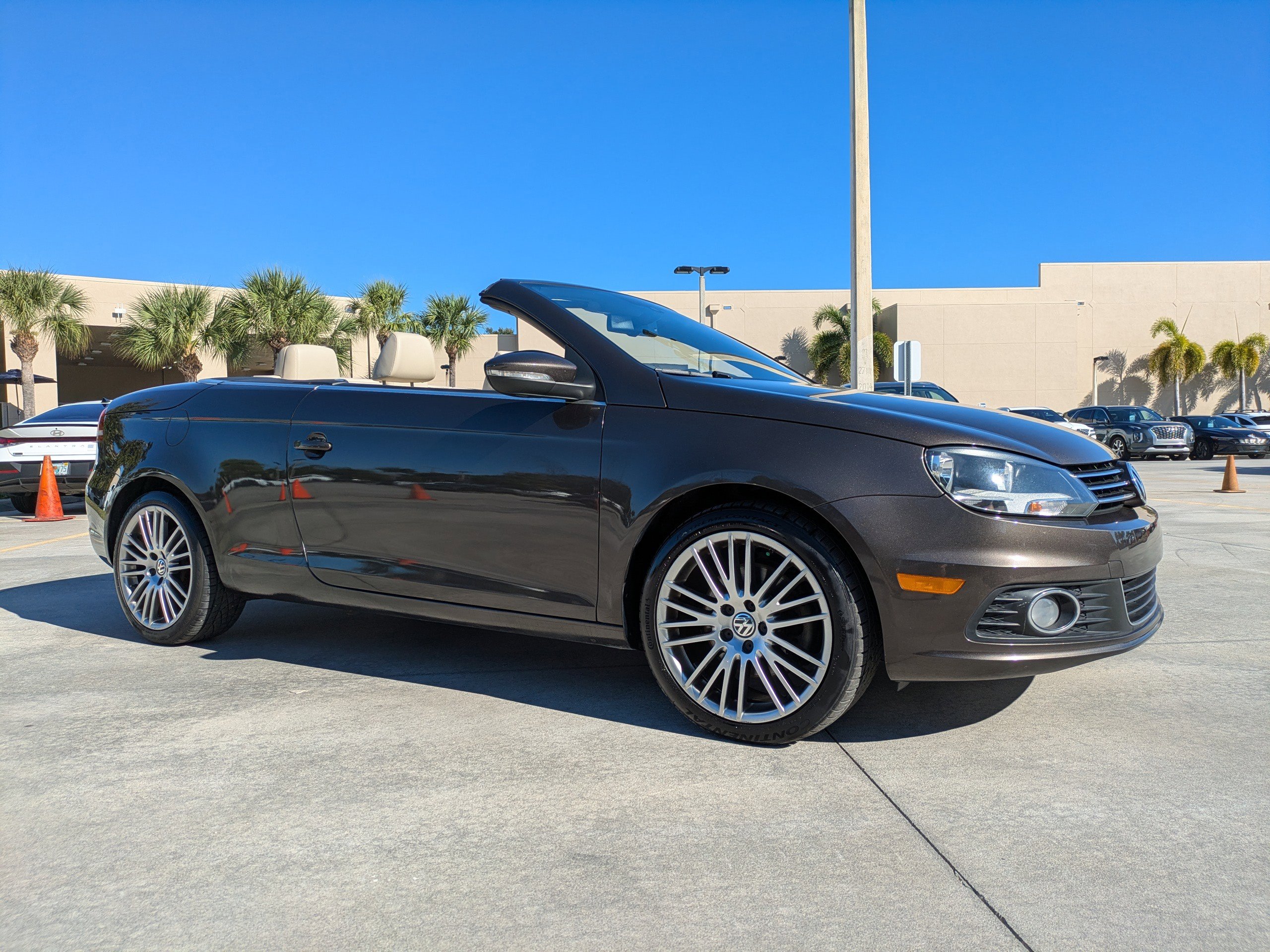 Used 2012 Volkswagen Eos Lux