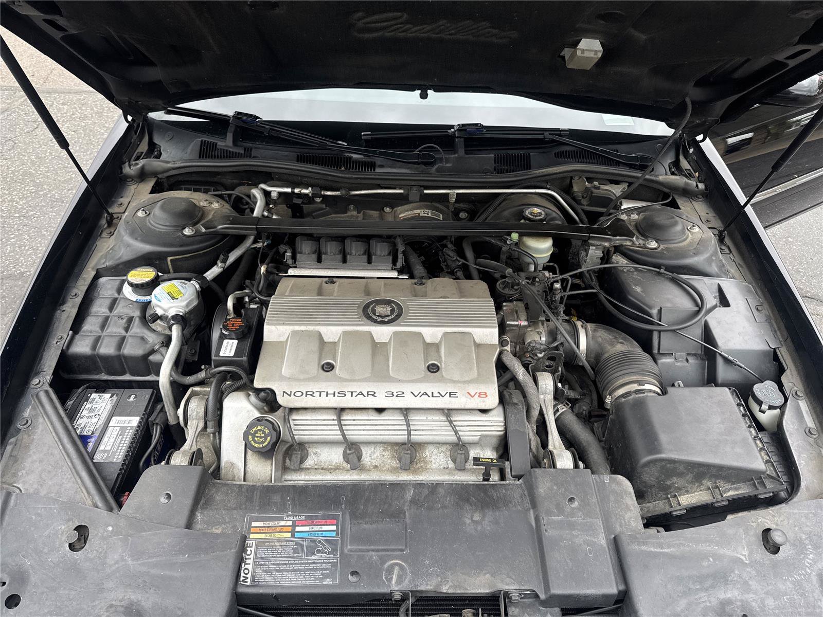 Used 1999 Cadillac Eldorado w/ Comfort/Convenience Pkg FWD image 11