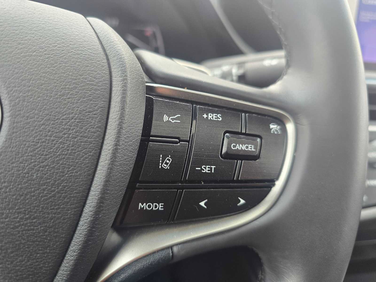 Certified 2023 Lexus ES 350 w/ Accessory Package (Z1) FWD image 32