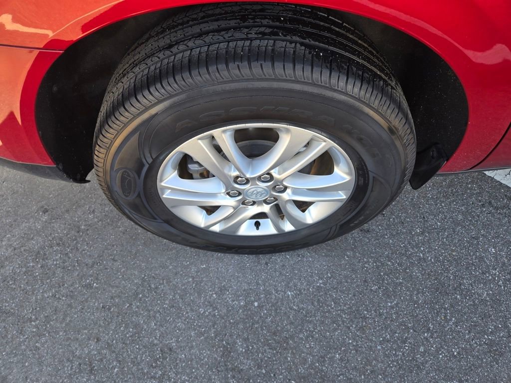 Used 2019 Buick Enclave Essence image 12