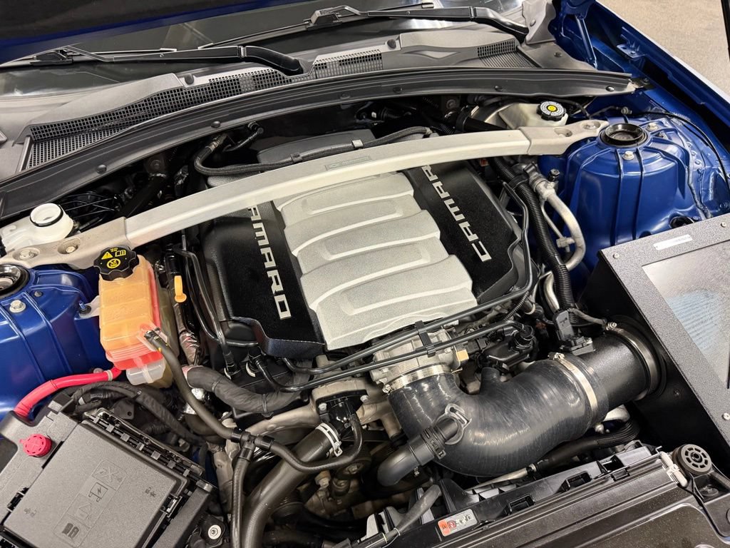 Used 2019 Chevrolet Camaro SS RWD image 36