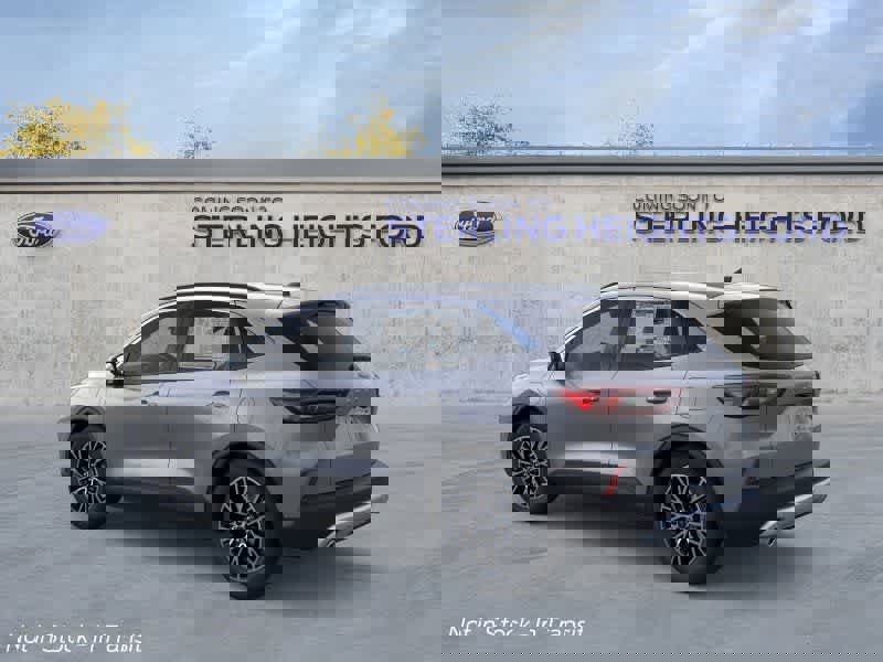 New 2026 Ford Escape SE image 4