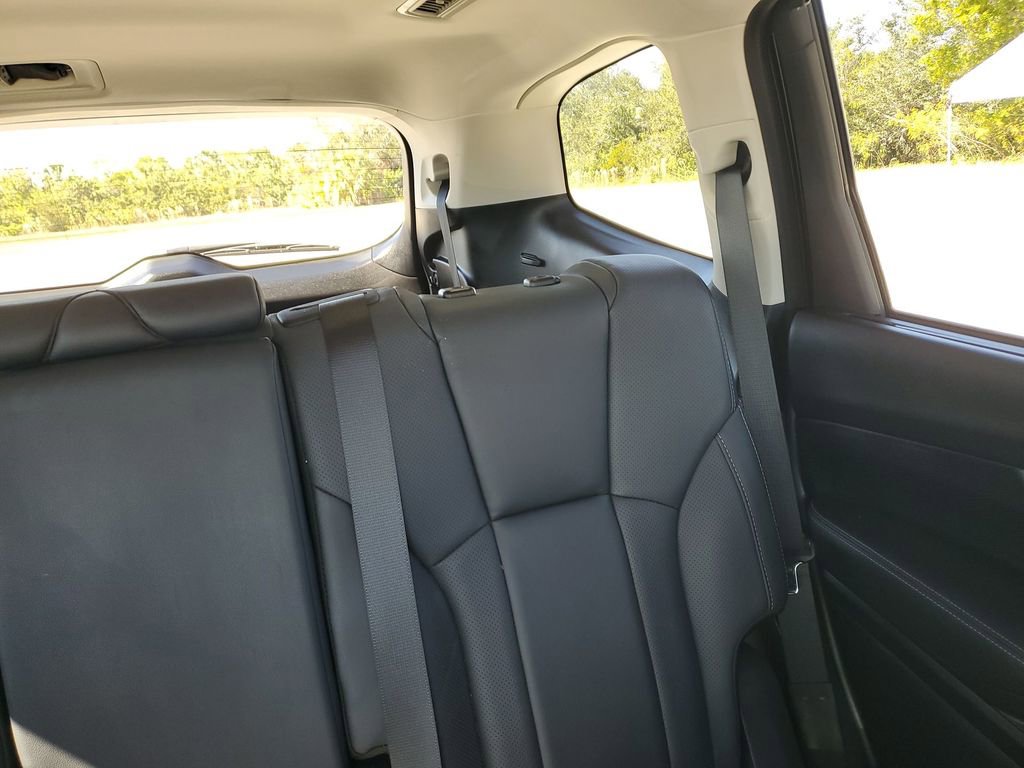 Used 2022 Subaru Ascent Limited w/ Technology Package image 14