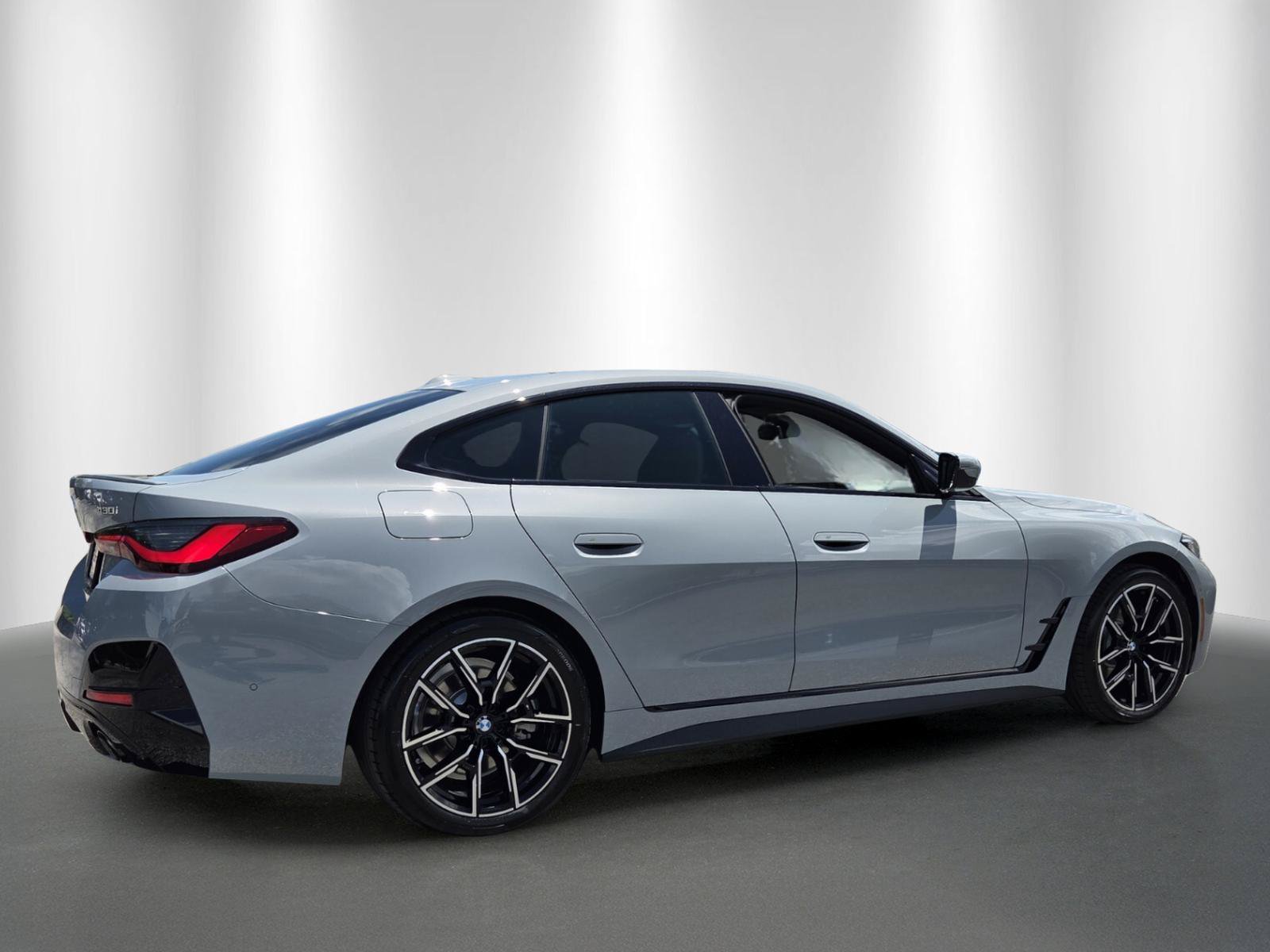 New 2026 BMW 430i w/ M Sport Package RWD image 7