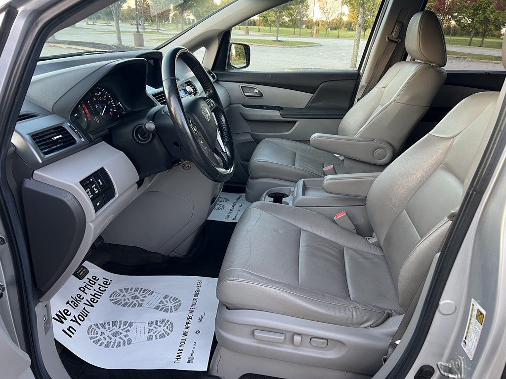Used 2012 Honda Odyssey EX-L image 18