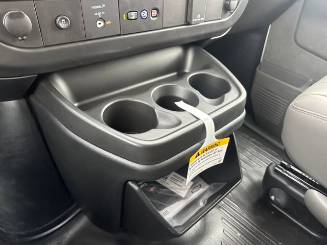 New 2025 Chevrolet Express 2500 Work Van 3D Cargo Van w/ Driver Convenience Package RWD image 27