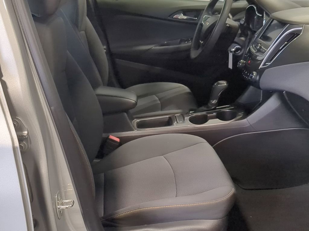 Used 2019 Chevrolet Cruze LS w/ LS Fleet Convenience Package FWD image 25