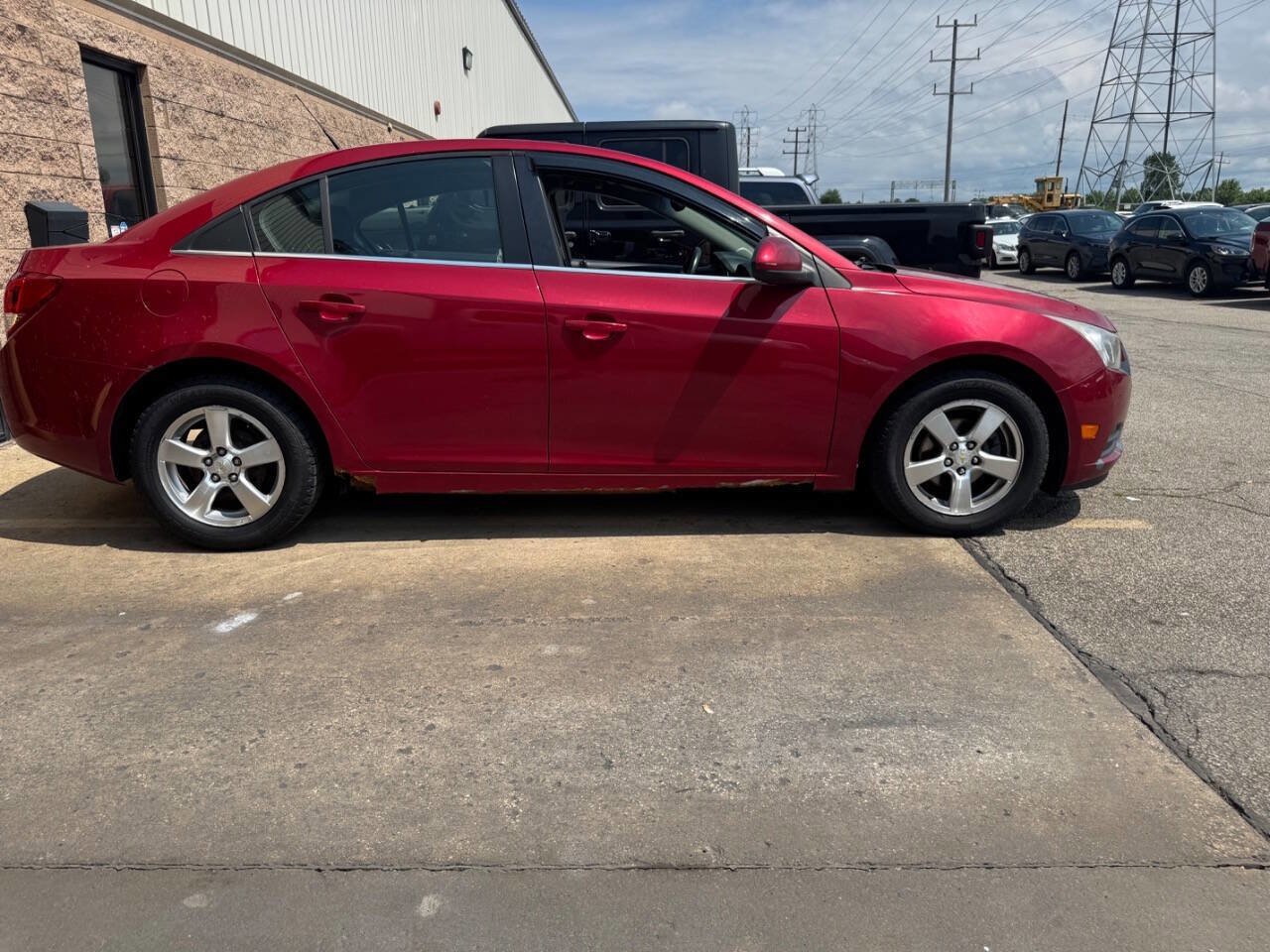 Used 2011 Chevrolet Cruze LT image 3
