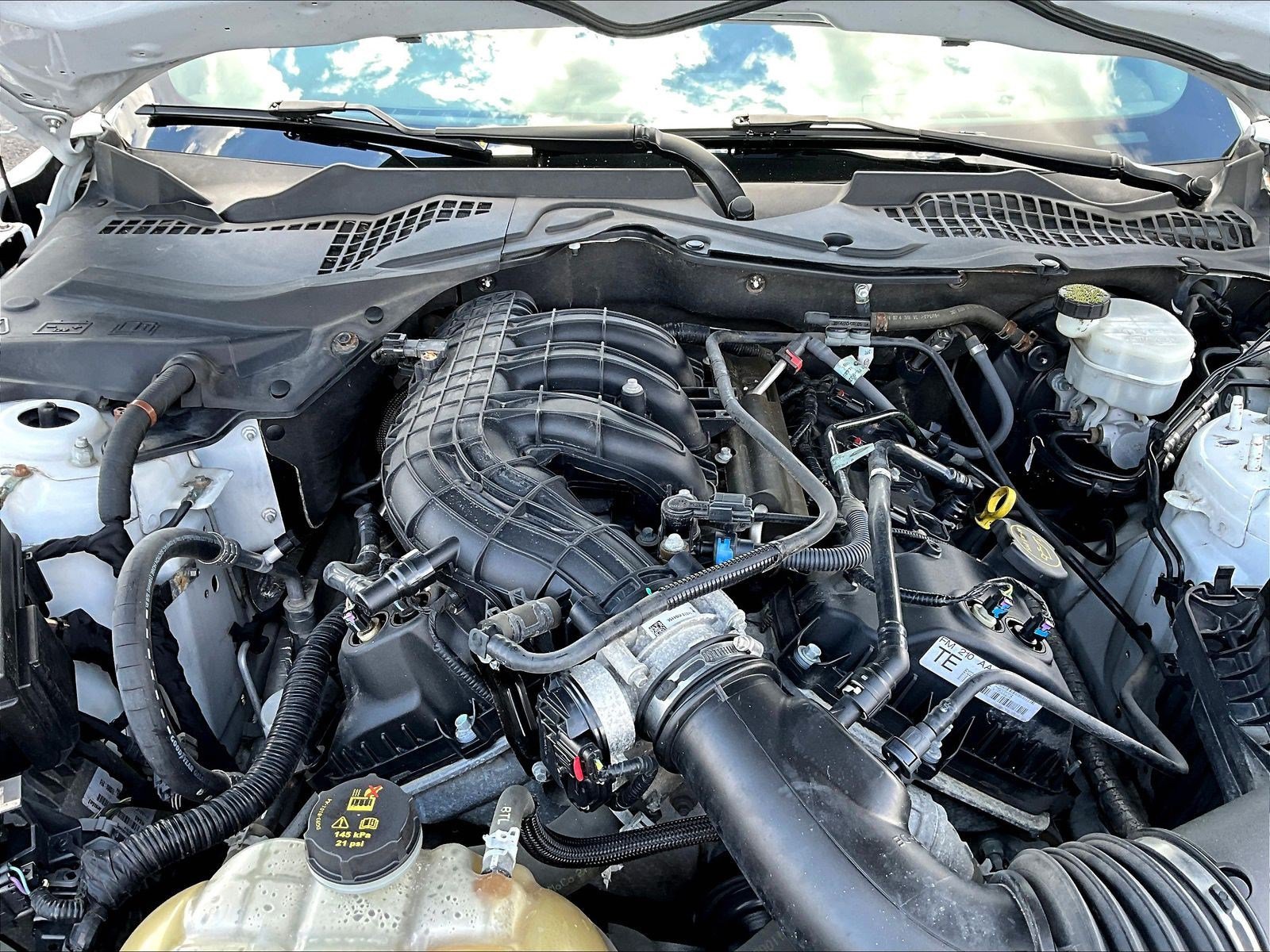 Used 2015 Ford Mustang Coupe w/ Equipment Group 051A RWD image 27