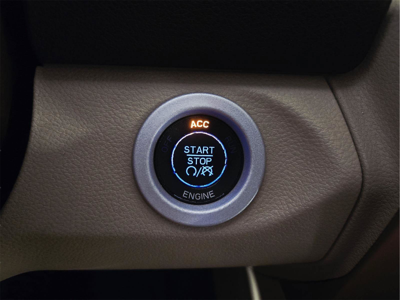 Used 2014 RAM 1500 Laramie Longhorn w/ Convenience Group AWD/4WD image 19