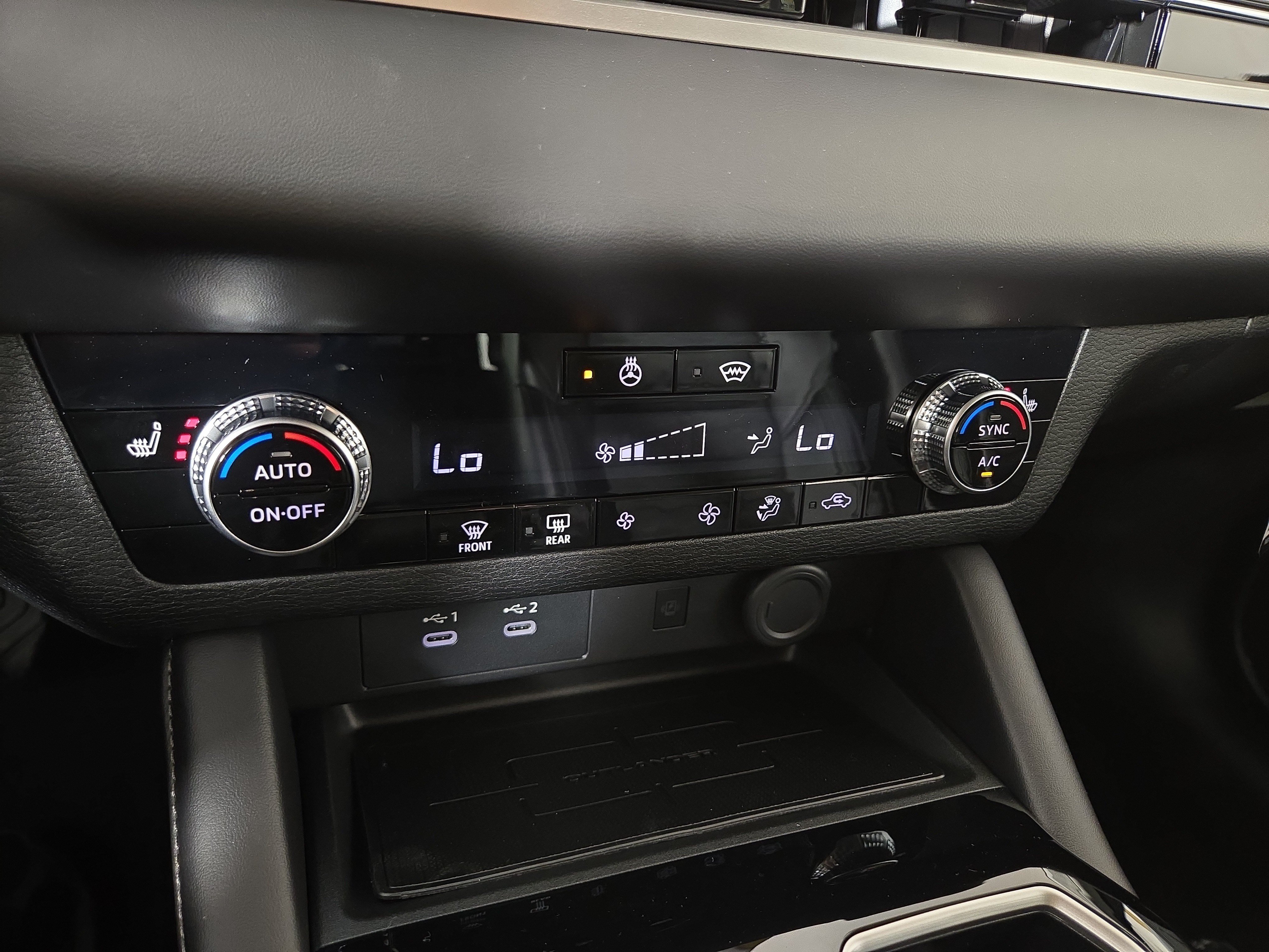 New 2026 Mitsubishi Outlander SE AWD/4WD image 27