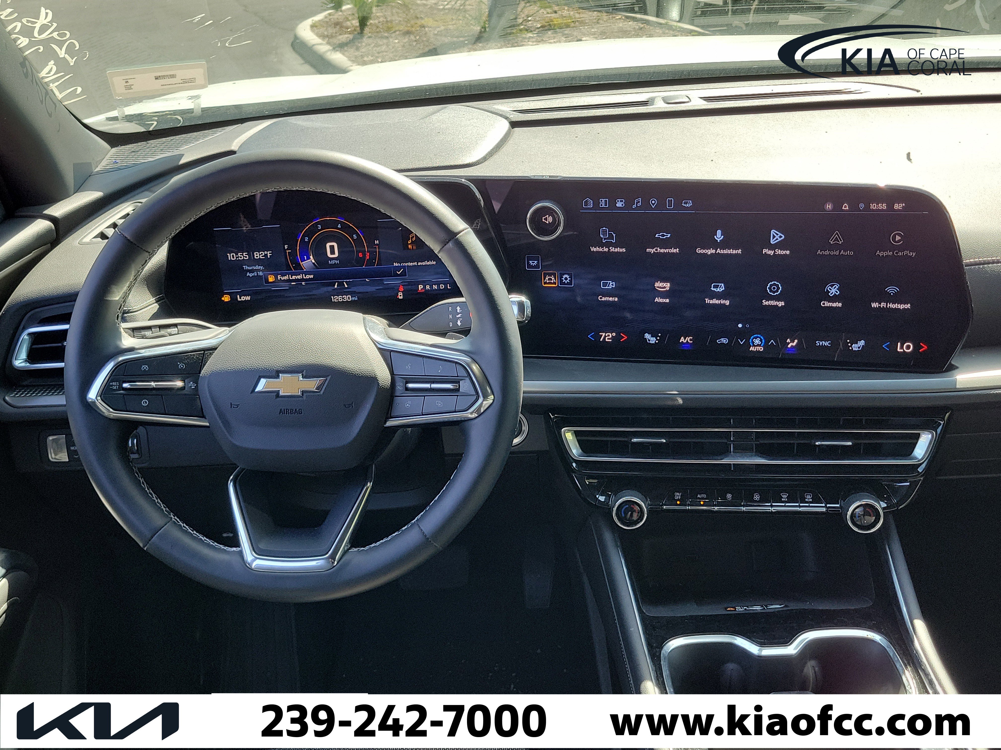 Used 2025 Chevrolet Traverse LT image 17
