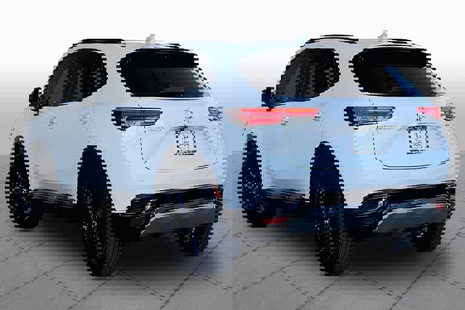 Used 2022 Buick Envision Essence w/ Technology Package II image 12