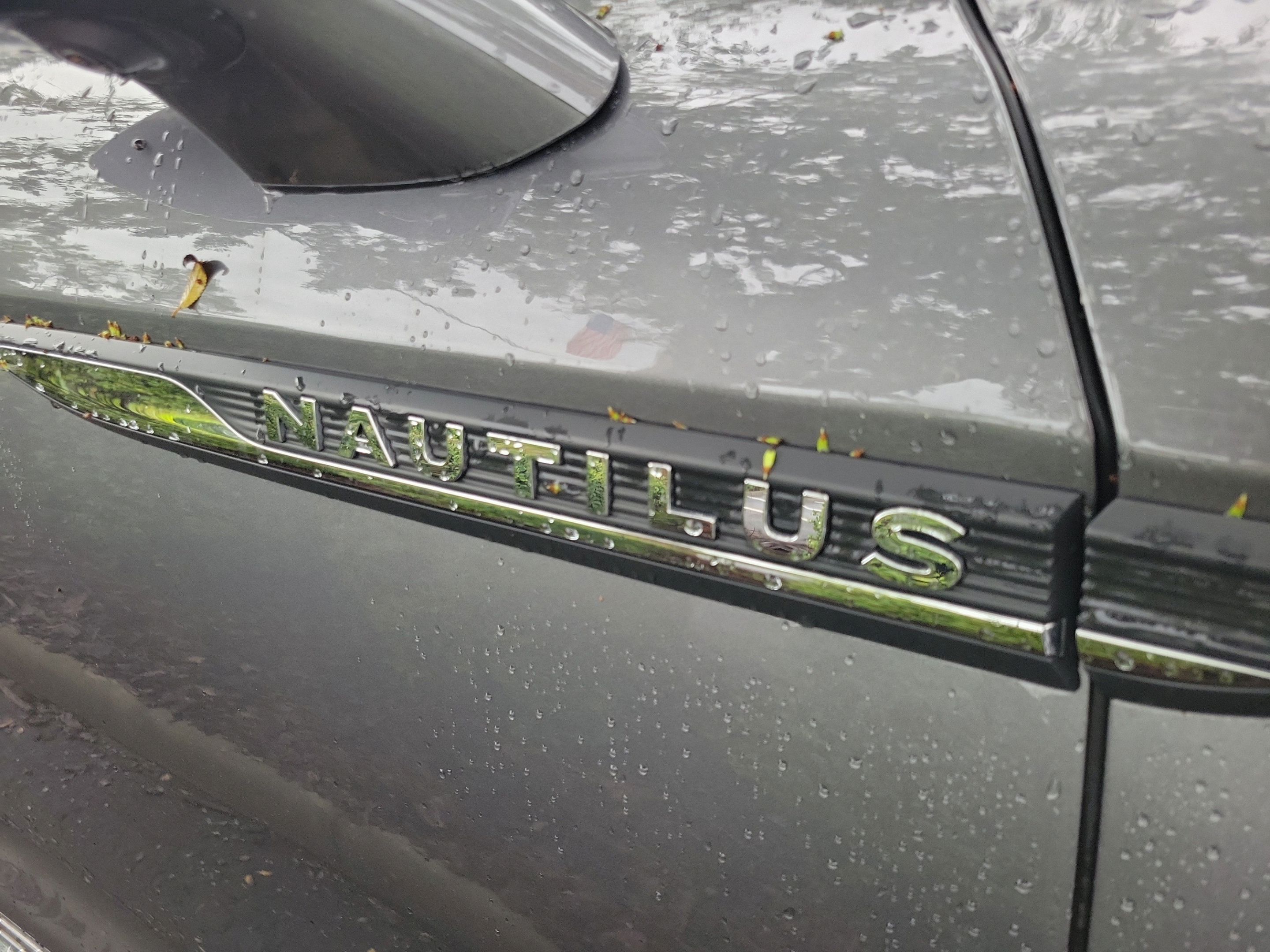 Used 2023 Lincoln Nautilus Reserve FWD image 14