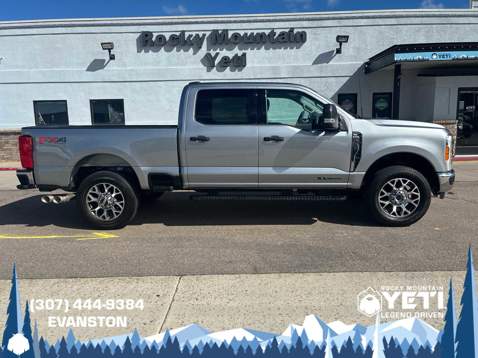 Used 2023 Ford F350 XLT w/ FX4 Off-Road Package AWD/4WD image 2