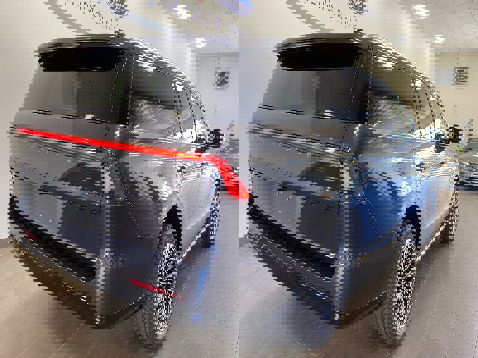 New 2025 Lincoln Navigator Black Label image 7