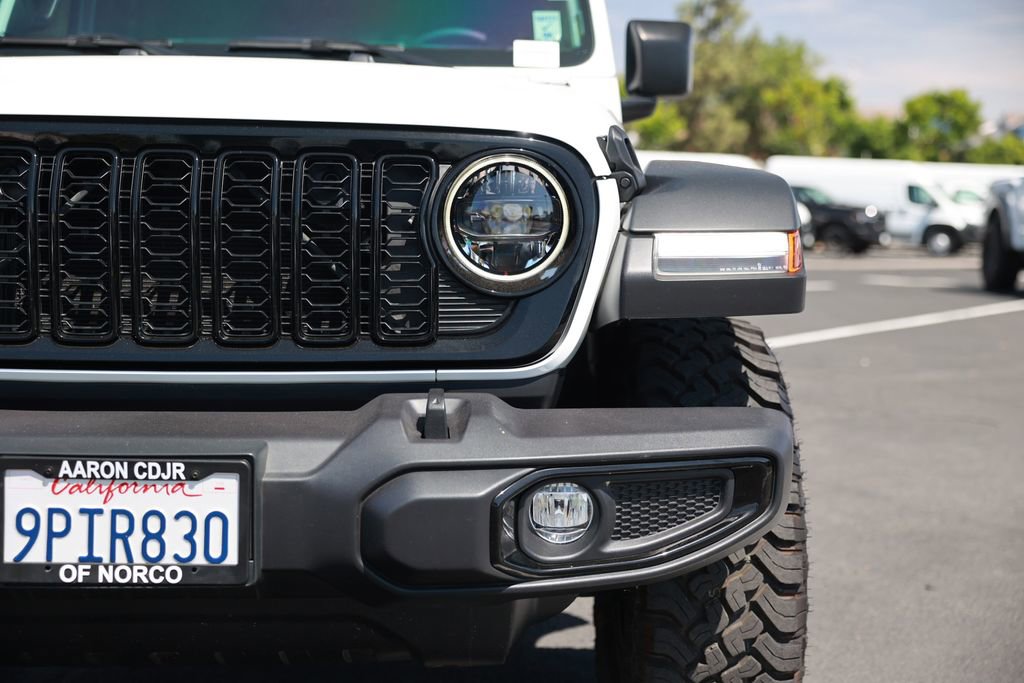 Used 2024 Jeep Wrangler Willys AWD/4WD image 5