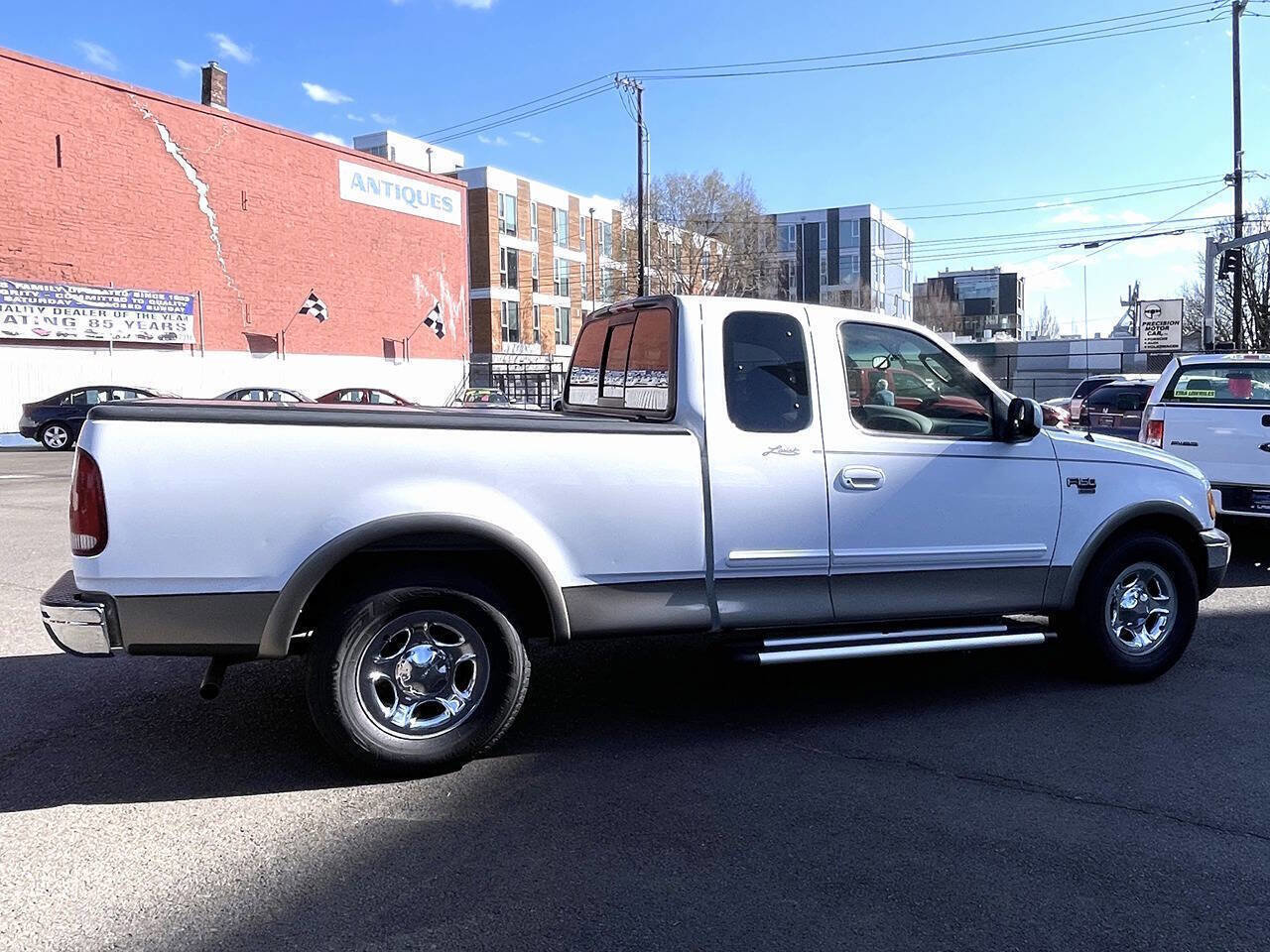 Used 2003 Ford F150 Lariat RWD image 8