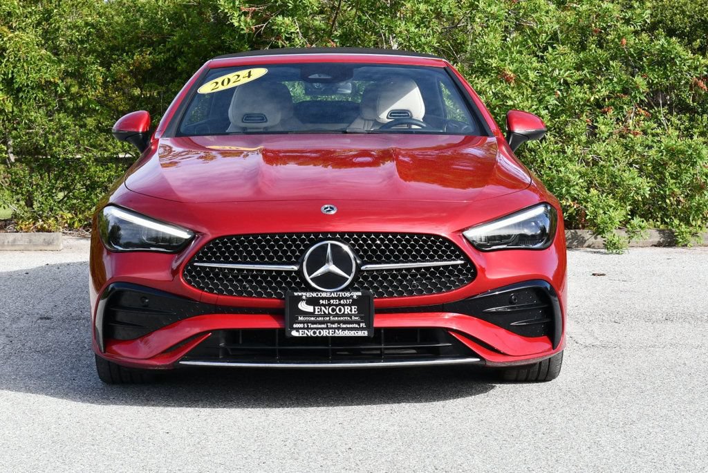 Used 2024 Mercedes-Benz CLE 300 4MATIC Cabriolet image 9