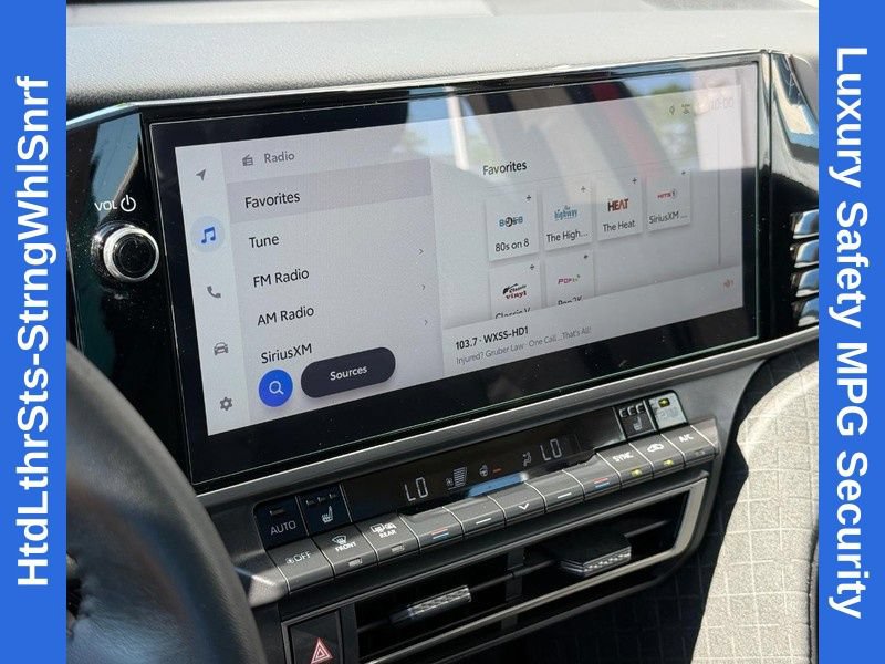 Used 2025 Toyota Camry XLE FWD image 23