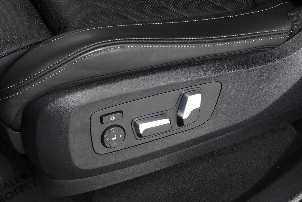 Certified 2024 BMW X5 xDrive50e w/ Parking Assistance Package image 23