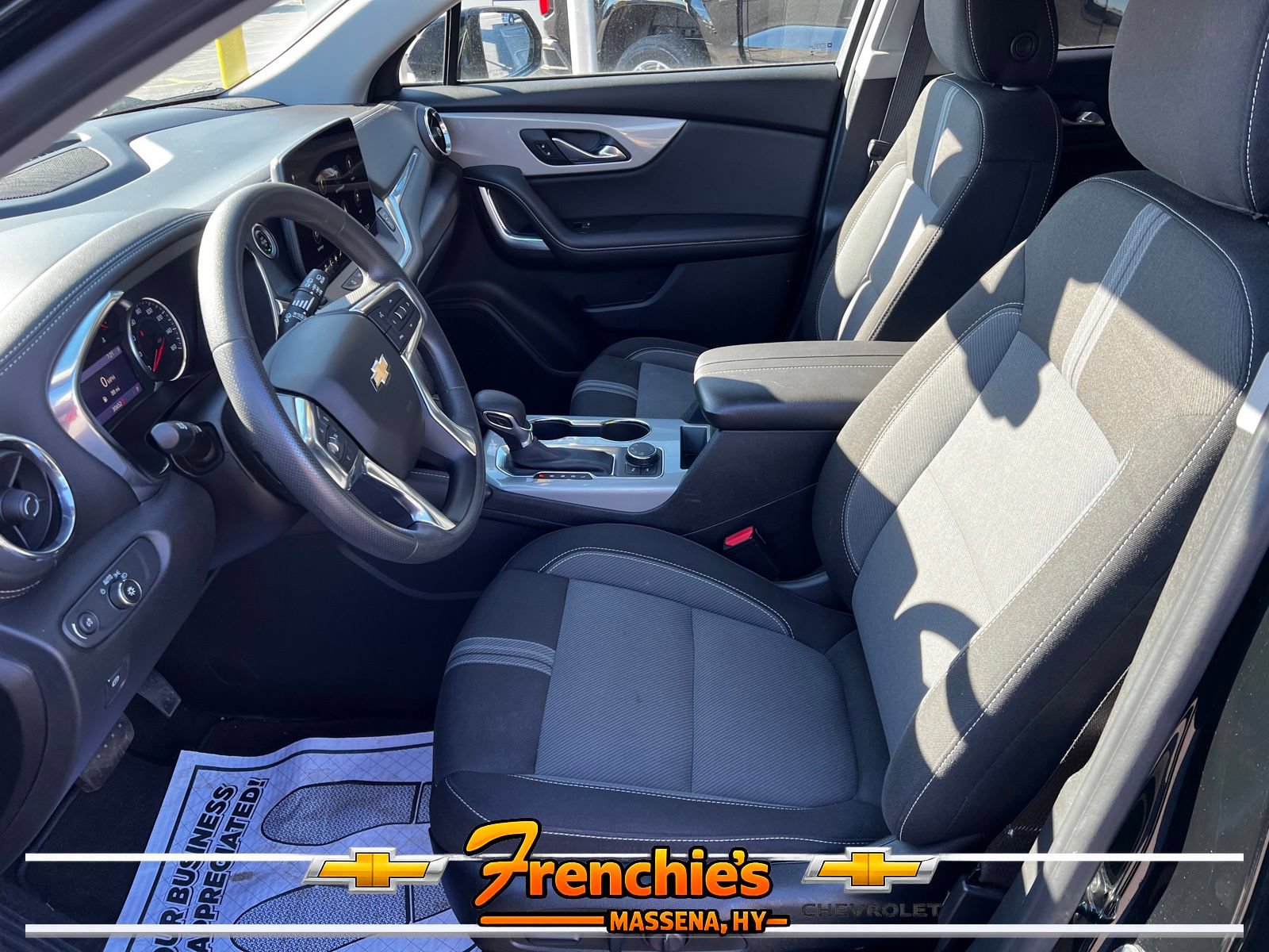 Used 2023 Chevrolet Blazer LT w/ Driver Confidence Package AWD/4WD image 12