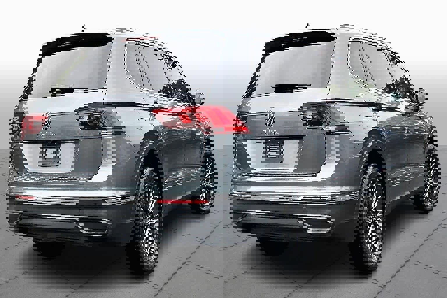 Certified 2022 Volkswagen Tiguan SE image 12