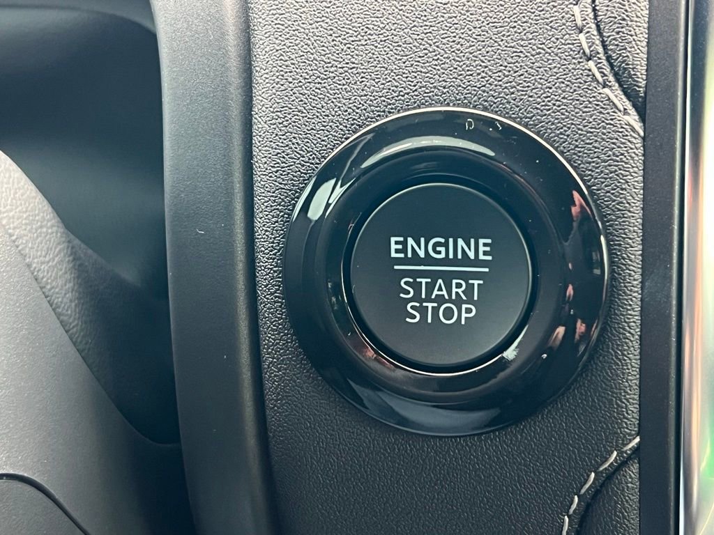 Used 2025 Ford Expedition Platinum w/ Stealth Performance Package image 34