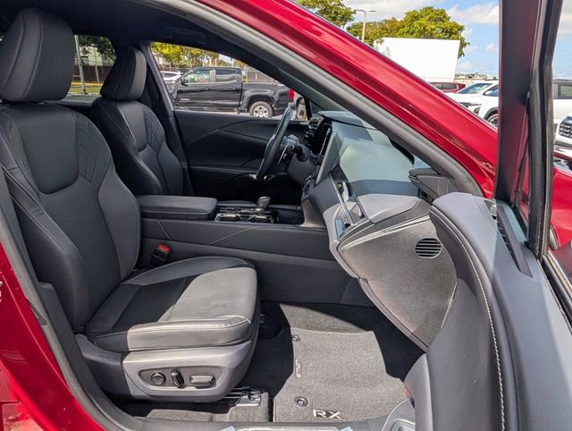 Used 2025 Lexus RX 350 FWD w/ Accessory Package (K3) image 19
